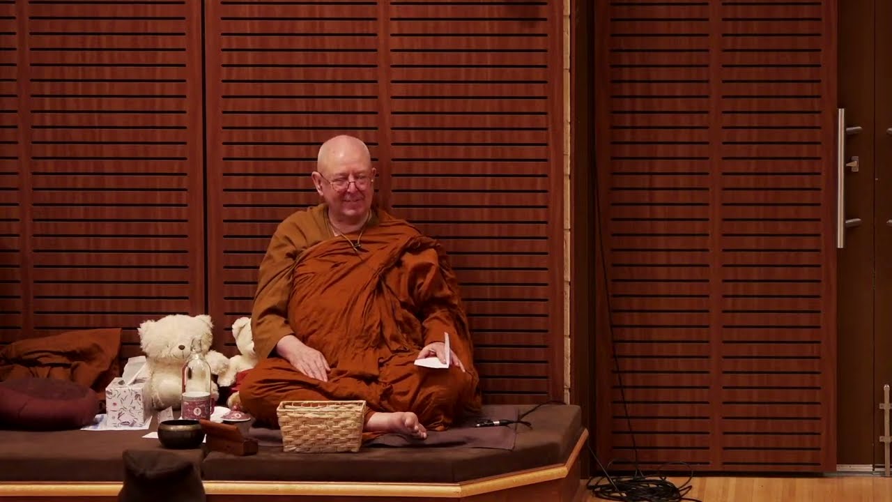 2025 April (9/19) |  9 day Retreat  |  Ajahn Brahm
