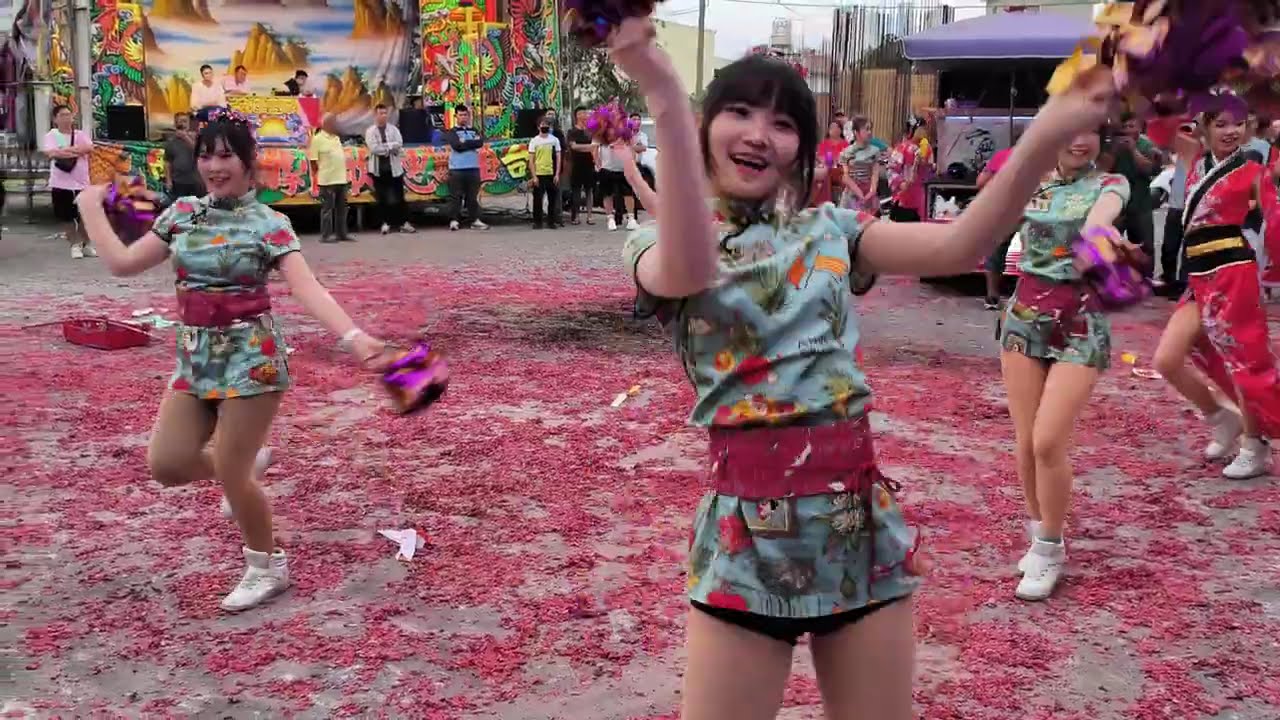 廟會女子天團 #包家潮州六姐妹 入廟精彩表演