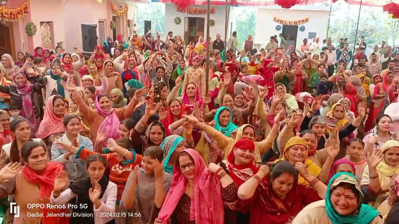 कथा विश्राम के बाद डडयाली पंजाब में में भजन कीर्तन कुछ नए भजनों की कृपा