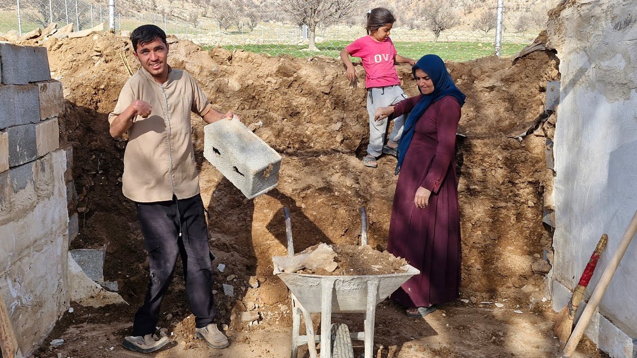 SoheilareturnedhomewithoutherchildrenThe storyofabitterseparationAndSoheilaisplanningtocommitsuicide