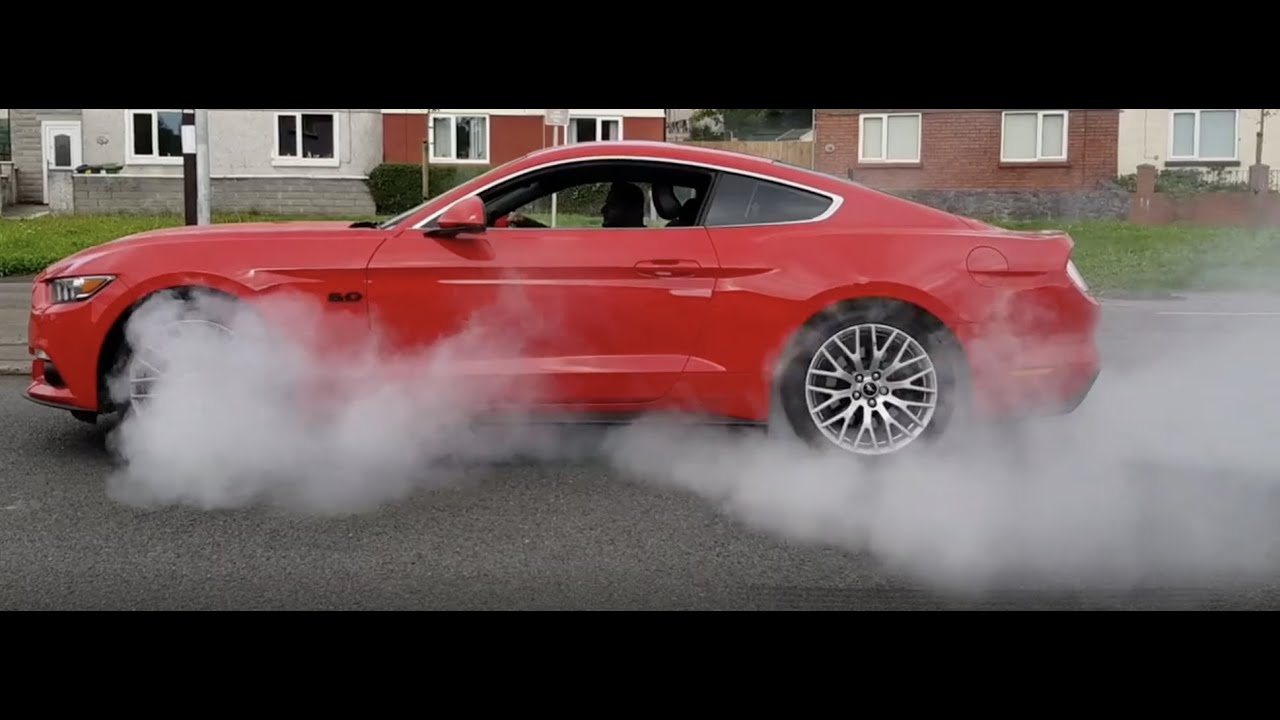 2018  Ford Mustang Burnout!!!!