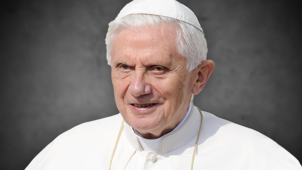 Eindrücke von der Feier mit Franziskus in Erinnerung an Benedikt XVI.