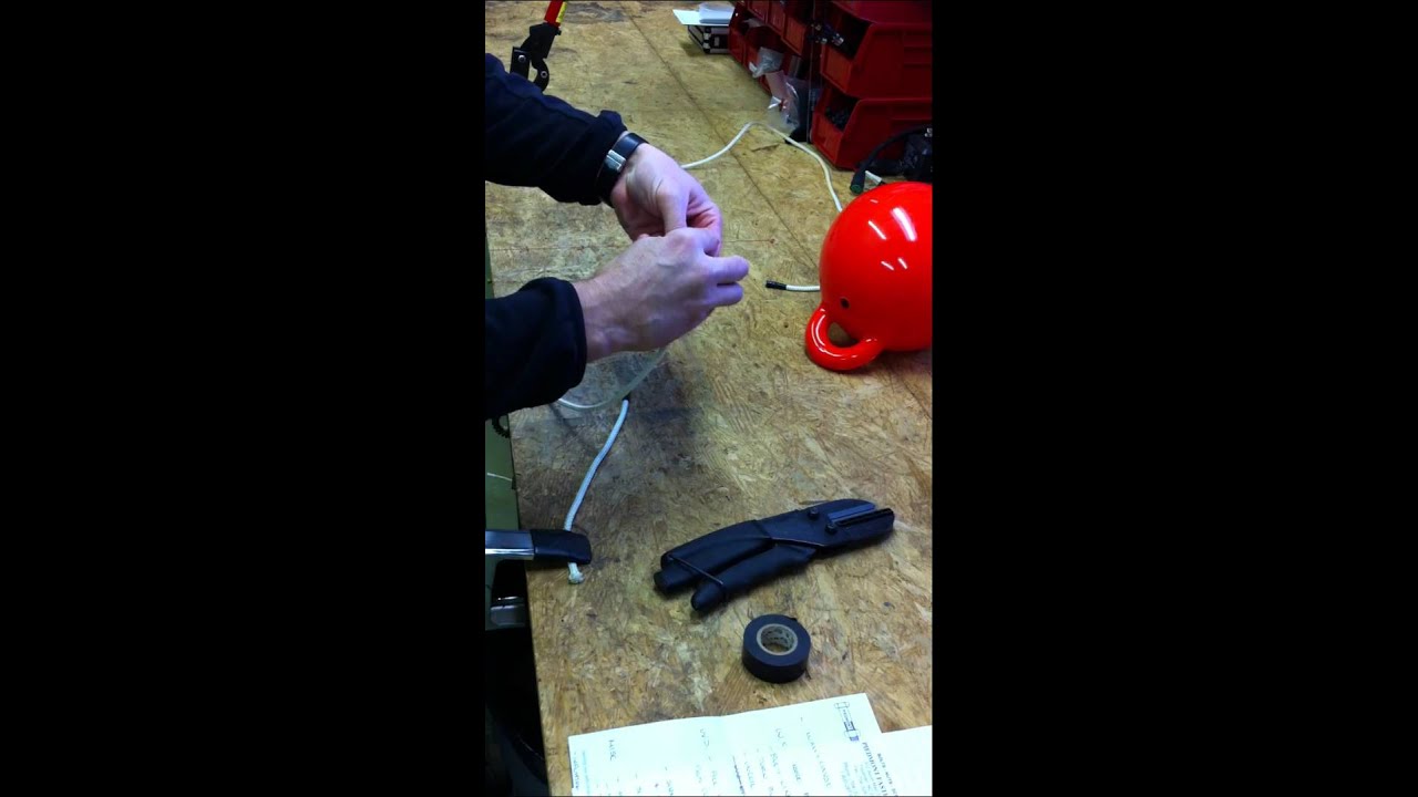 WallySkier - poly line cutting / knots