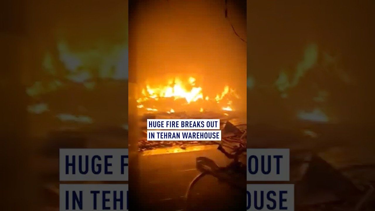 Huge fire breaks out in Tehran warehouse