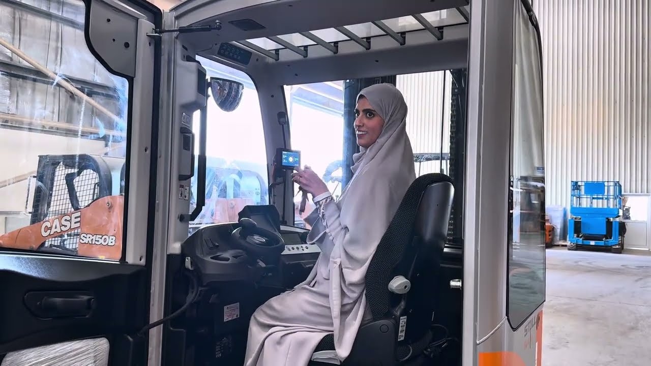 New type of forklift side moving 