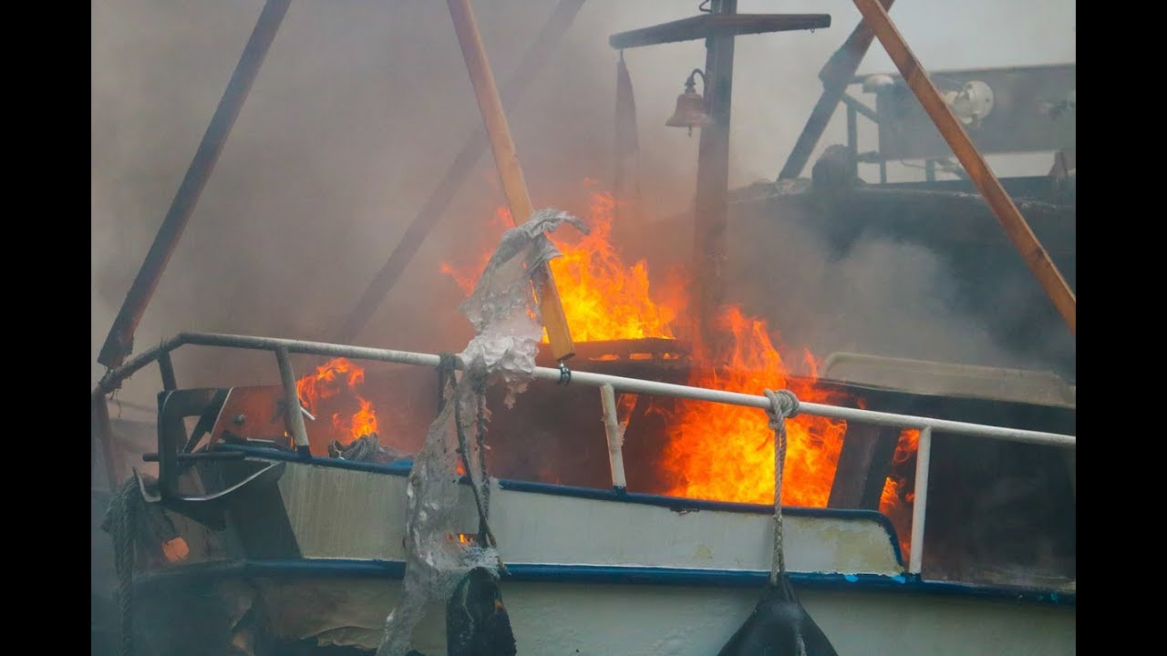 Großbrand in Bootshafen sorgt für hohen Sachschaden Birkenwerder