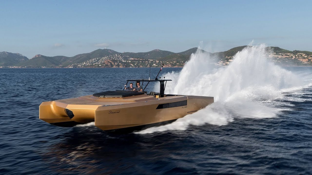 Sunreef 40 Power (2 x 860 hp) 2018 - The Loudest At The Cannes Boatshow 2018!