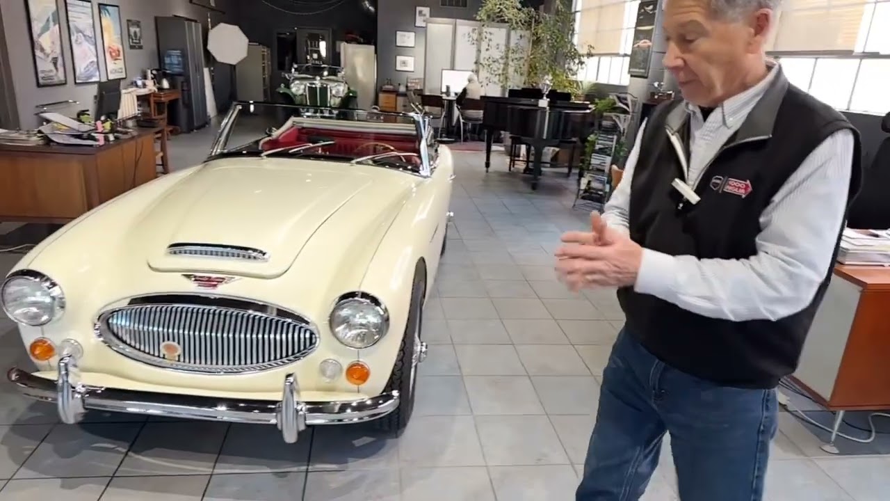 1967 Austin-Healey 3000 Mark III - walk around