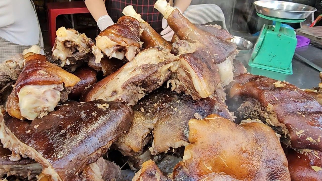 QUÁN THỊT CHÓ VỚI TỎI CHÓ NGON NHẤT CẢ NƯỚC GẶP NGAY 2 EM GÁI TRẮNG NÓN ĐI MUA Đ. ĂN