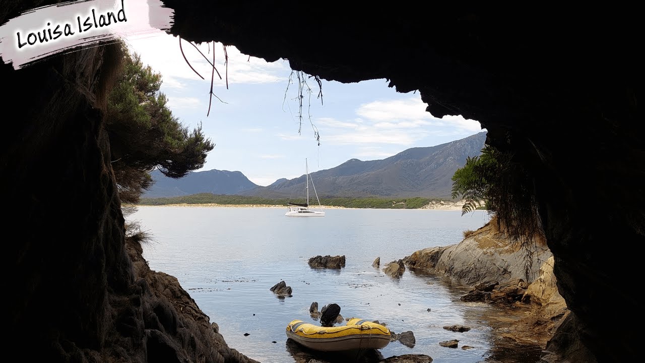 E128 - Tasmania's South Coast, Beautiful Louisa Island