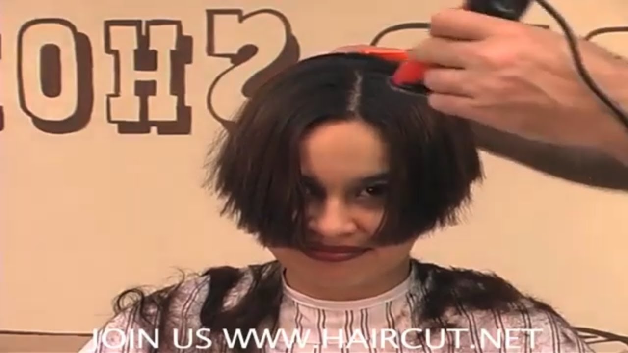 RIGHT DOWN THE MIDDLE ANNETTE'S HEADSHAVE DVD 122 NOW SHOWING ON HAIRCUT.NET