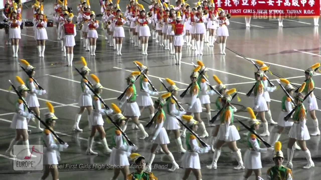 2015年 中歐管樂節 北一女樂儀旗表演Taipei First Girls High School Marching Band   Showprogramm bei Mid Europe 2015