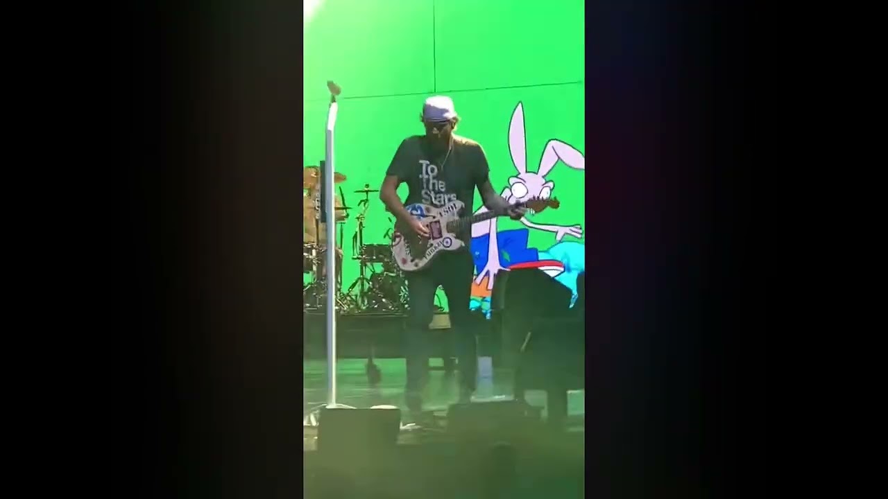 Blink 182 - First Date Live In Toronto - May 15 2023