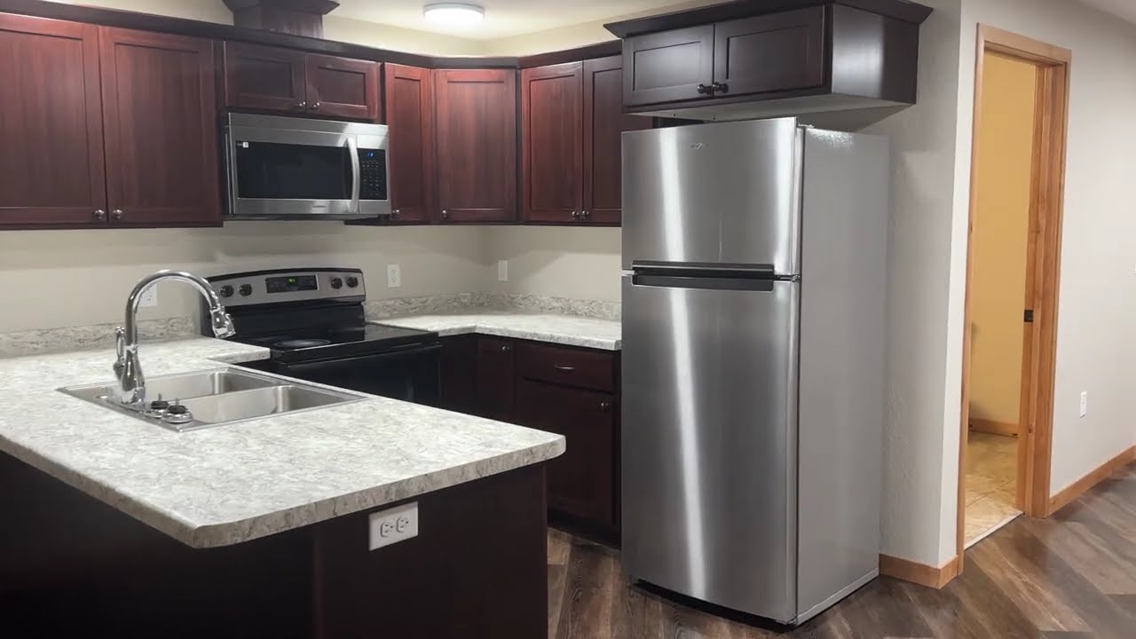216 Sunset Place, #221, Neillsville, WI