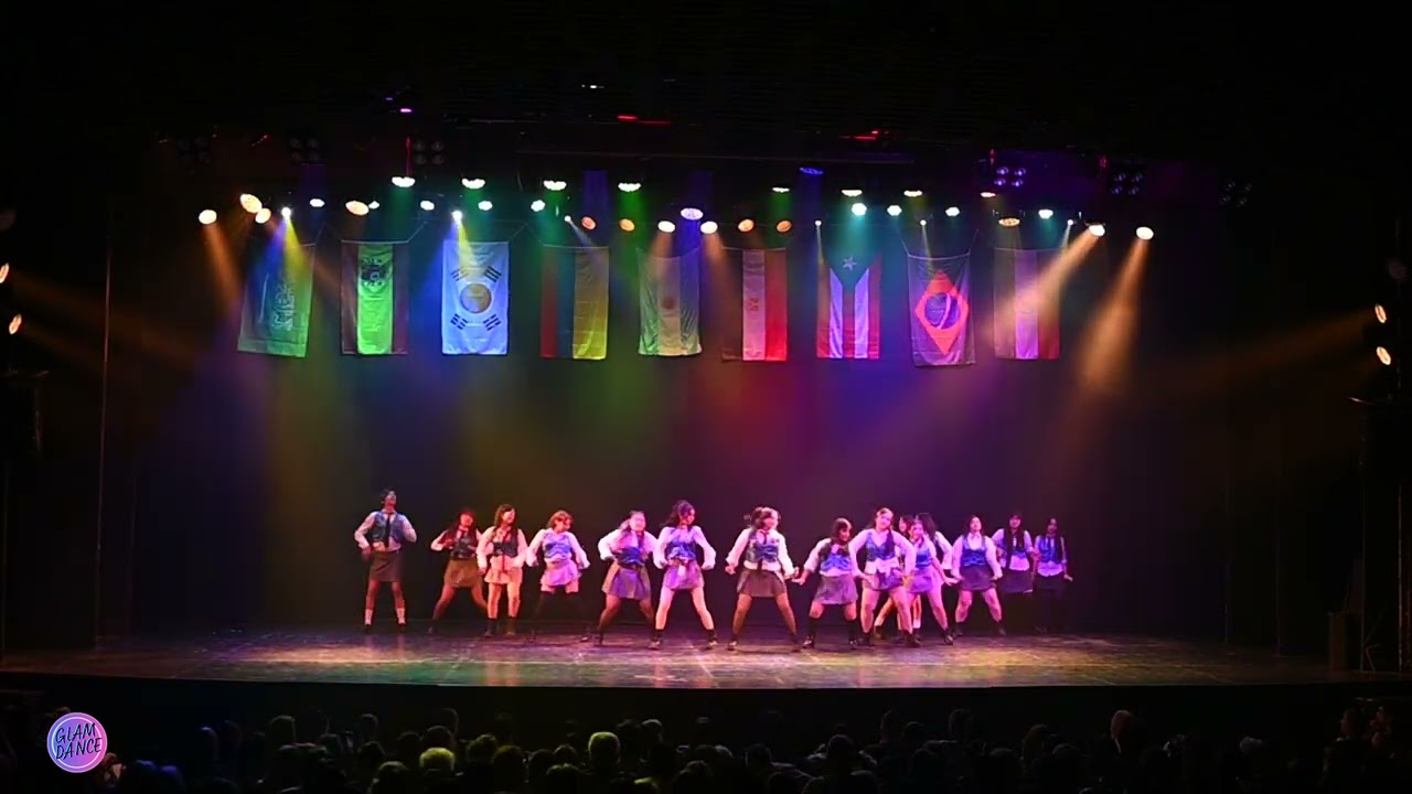 GALA DE ALUMNAS 2025. GRUPO K POP JUVENIL AD