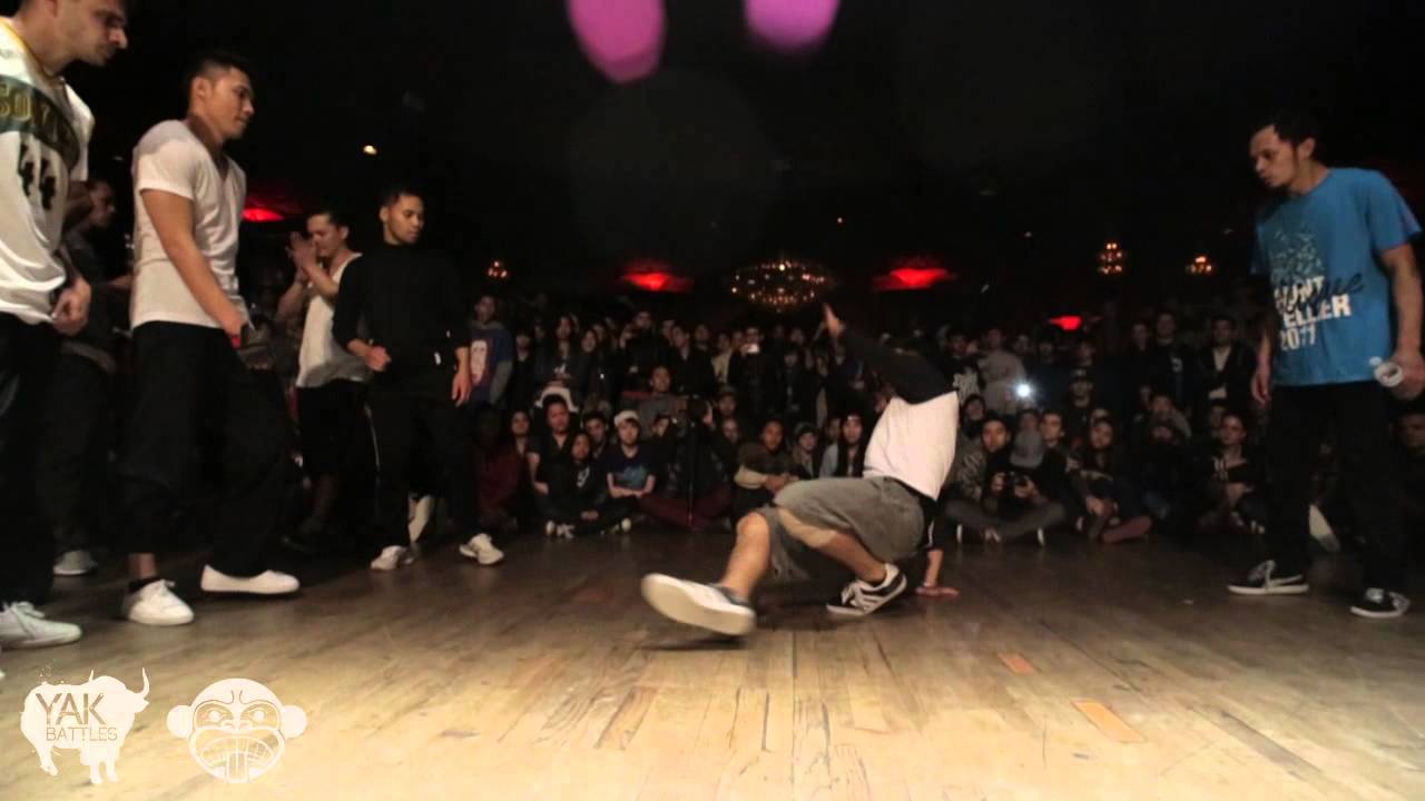 MASSIVE MONKEES vs BATTLE BORN Exhibition 14th Year Anniversary 2013 | YAK FILMS