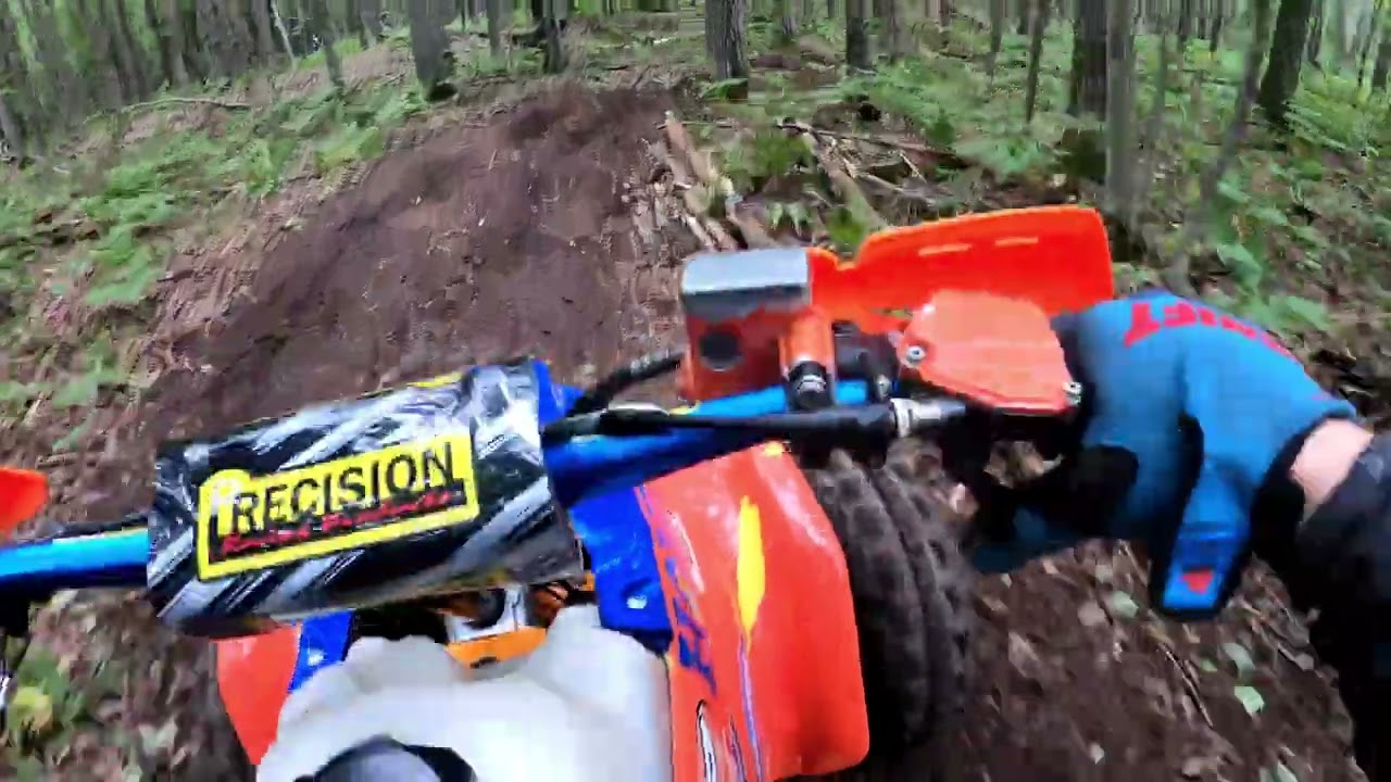 trx250r MOXC race round 5 at Dirt INC. podium 2nd place win. start of race.
