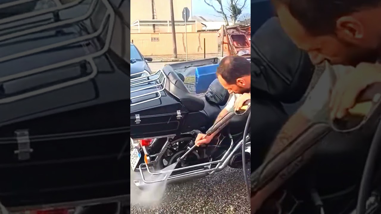 Harley Bike Washing #harley #streetglide #electraglide #harleydavidson #shorts #shortvideo
