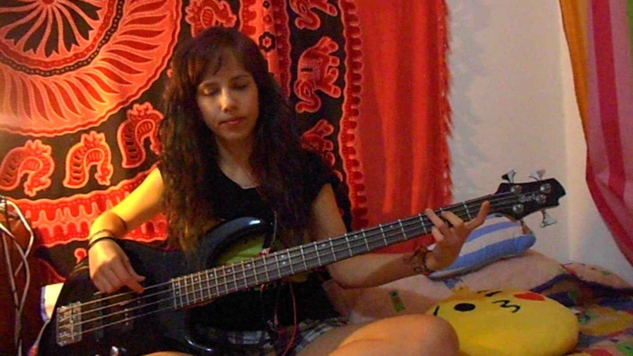 Deep Purple - Smoke on the Water (Bass Cover) // Albarubios 🎸🎵✨🔥