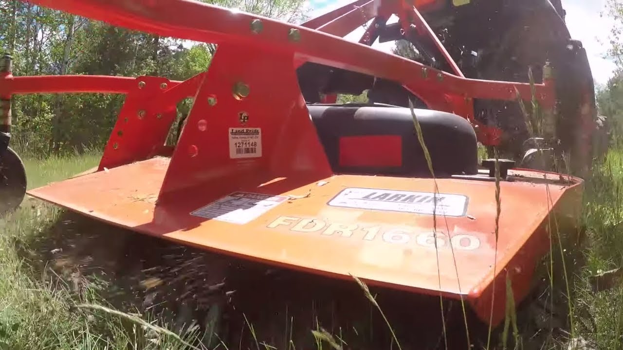 #164 Компактный трактор Kubota B2601. Газонокосилка для финишной обработки или газонокосилка для ...