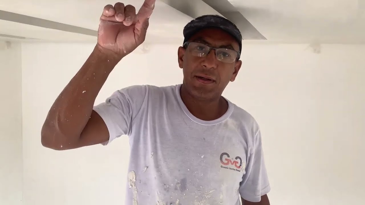 Como fazer esses rasgos no forro de gesso