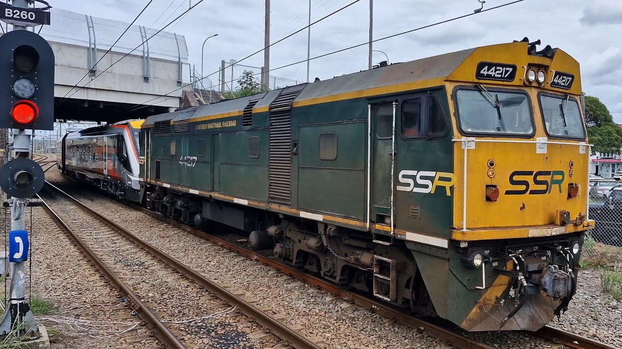 19/01/26 SSR NRF Transfer Train 8571 passing Broadmeadow