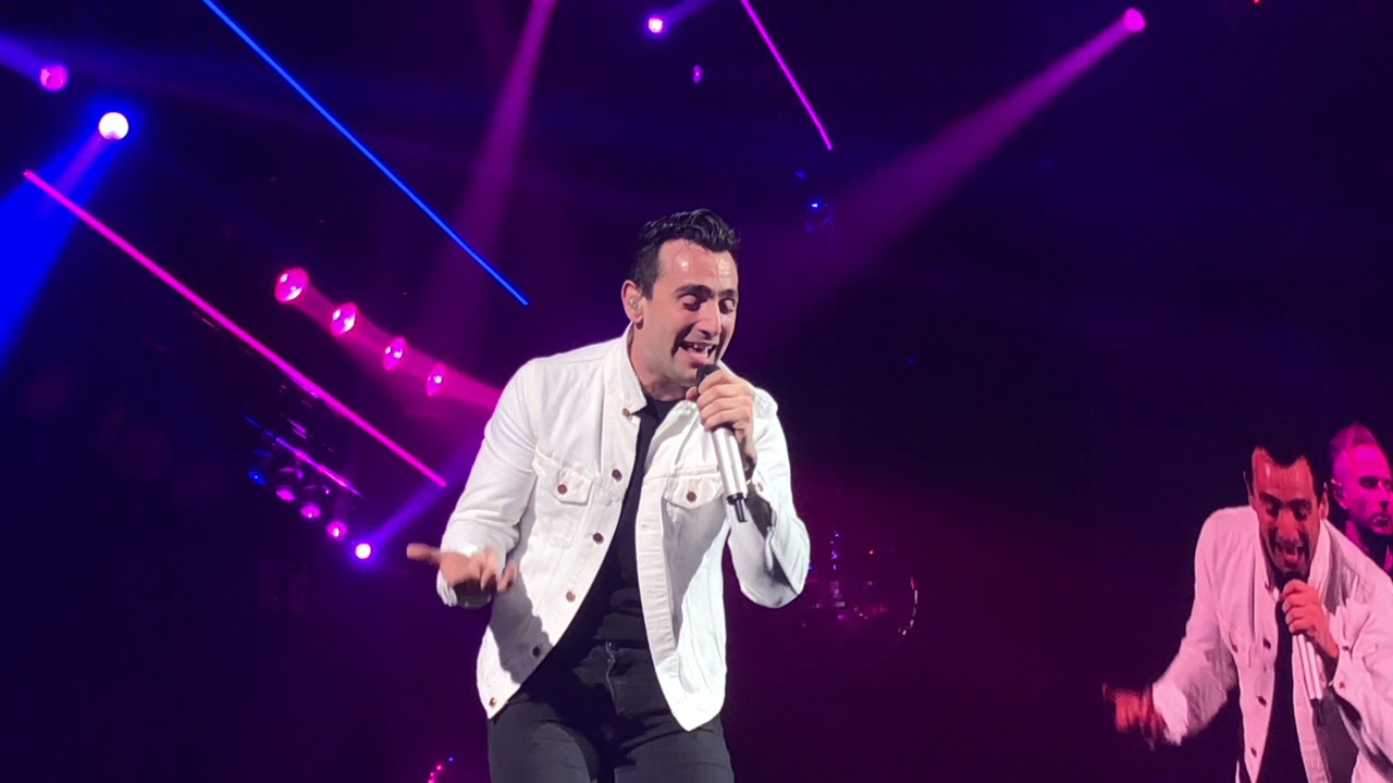 hedley cageless tour 2018 Kingston on