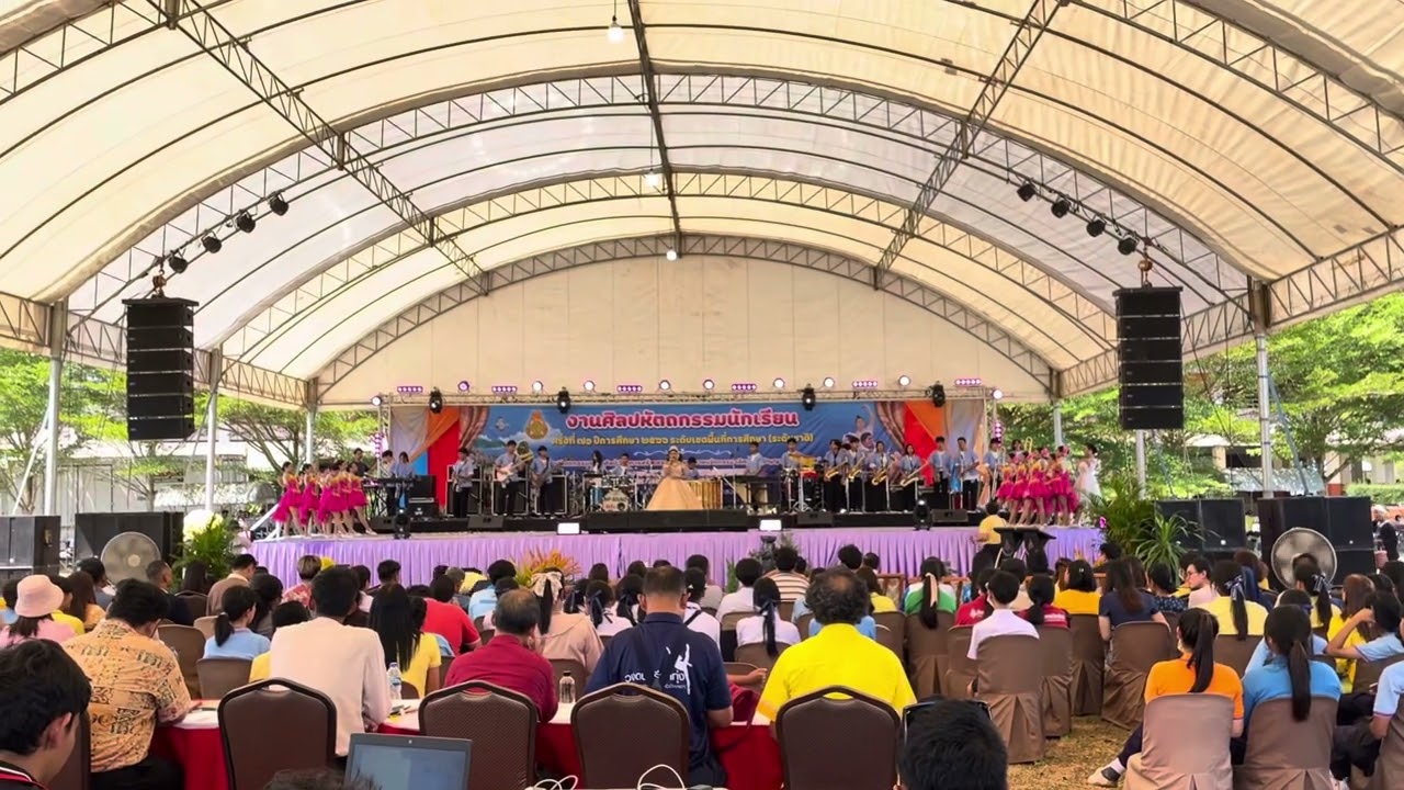 หัตถกรรมลูกทุ่งโรงเรียนหาดใหญ่วิทยาลัยสมบูรณ์กุลกันยา
