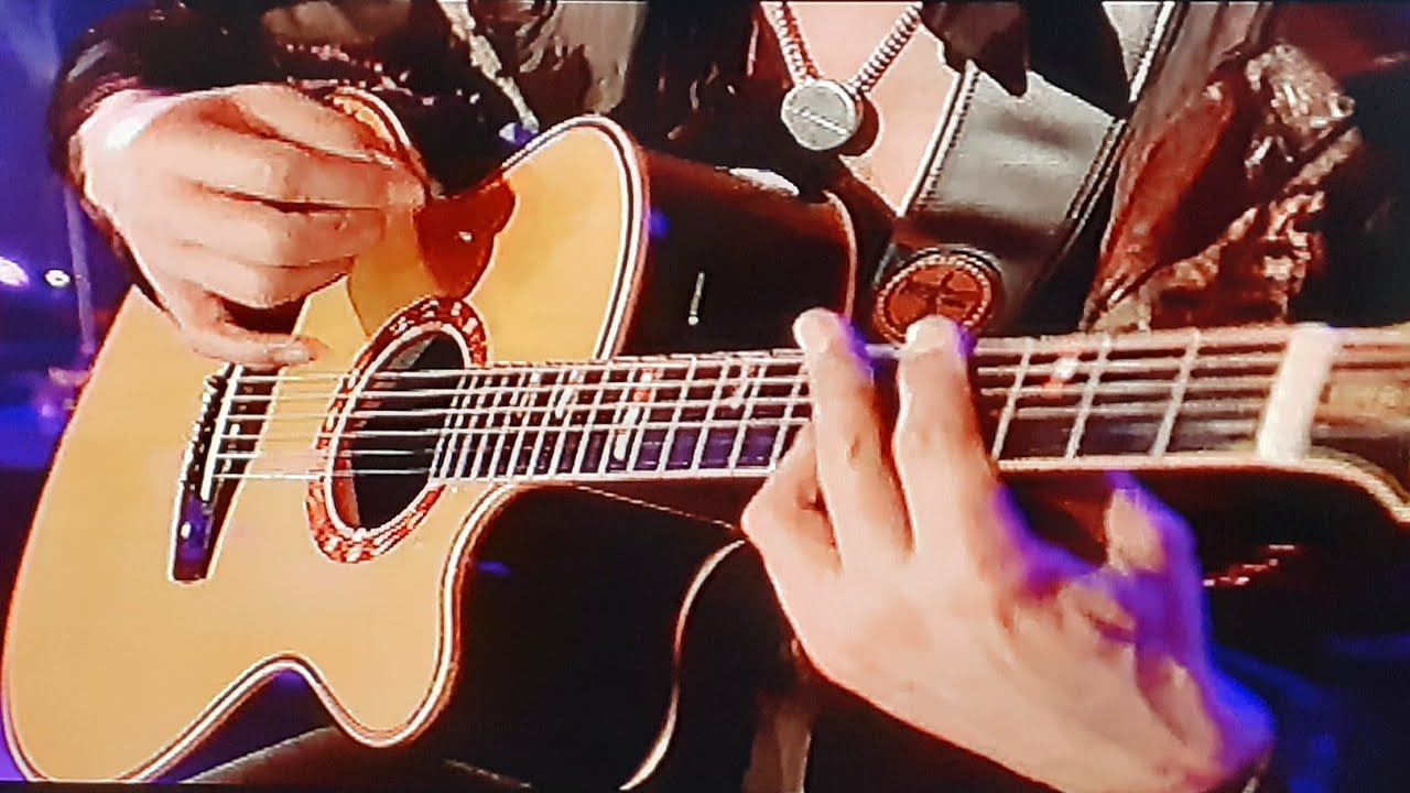 Scorpions - Is There  Anybody There - DVD Acoustica Lisboa - 2001
