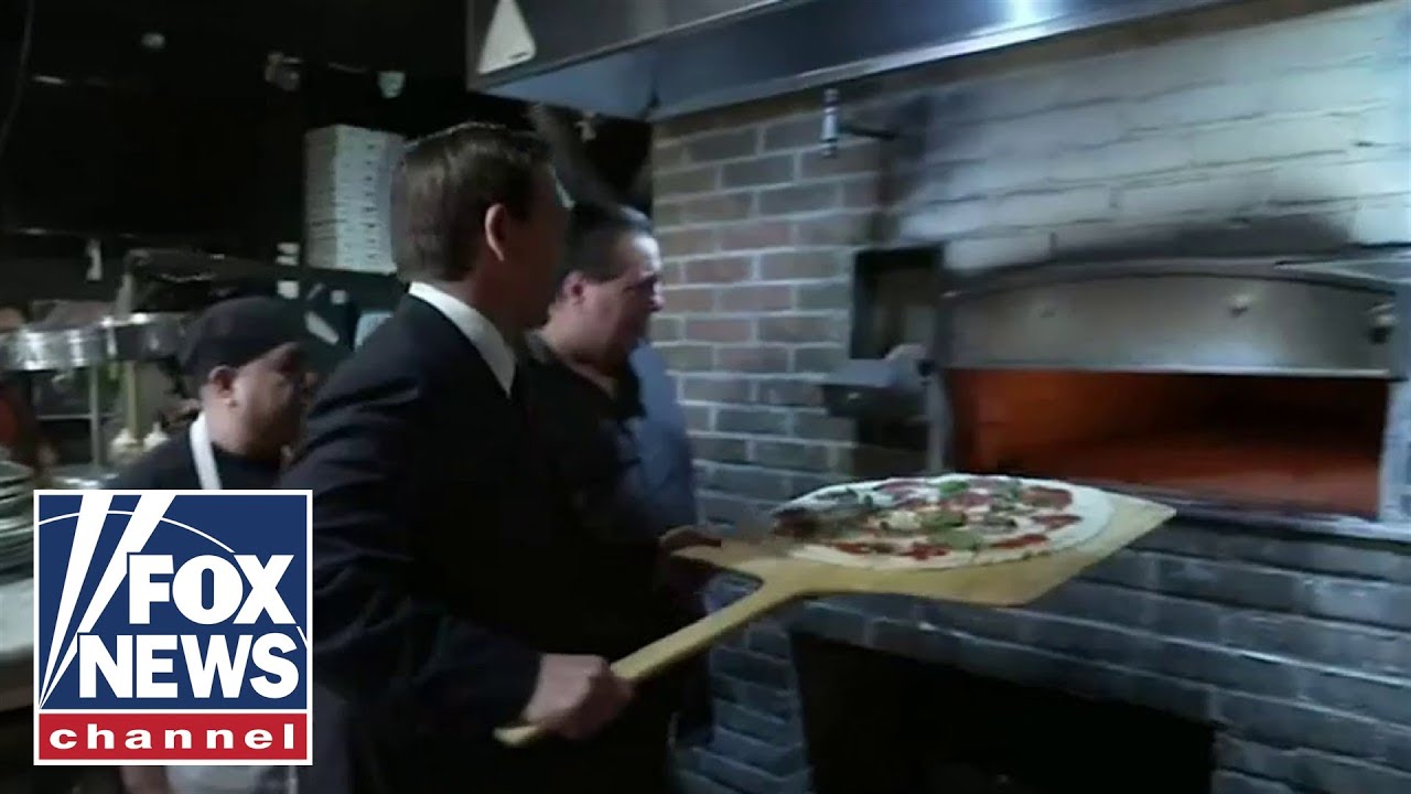 DeSantis slings pies at NYC pizzeria with Watters