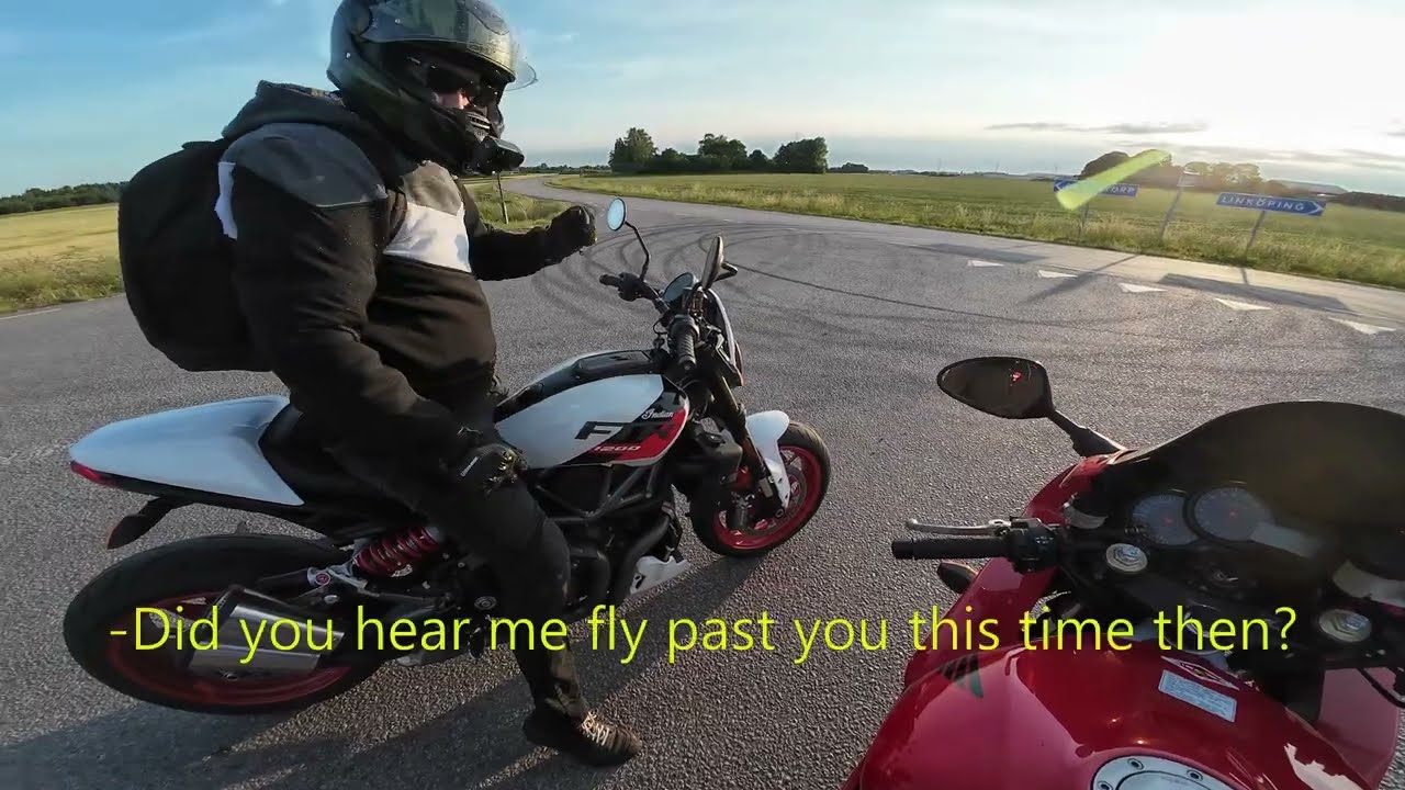Honda VTR 1000 -04, Chillaxed Evening Ride, Swedish Country Roads