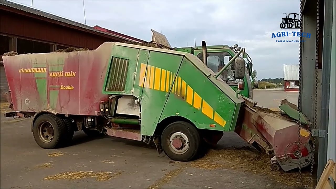 Precision Feeding Perfection 2 | Strautmann Feed Mixer