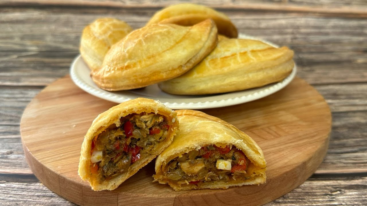 Receta de Empanadas de Vigilia con Masa de Hojaldre en Tiempo Récord