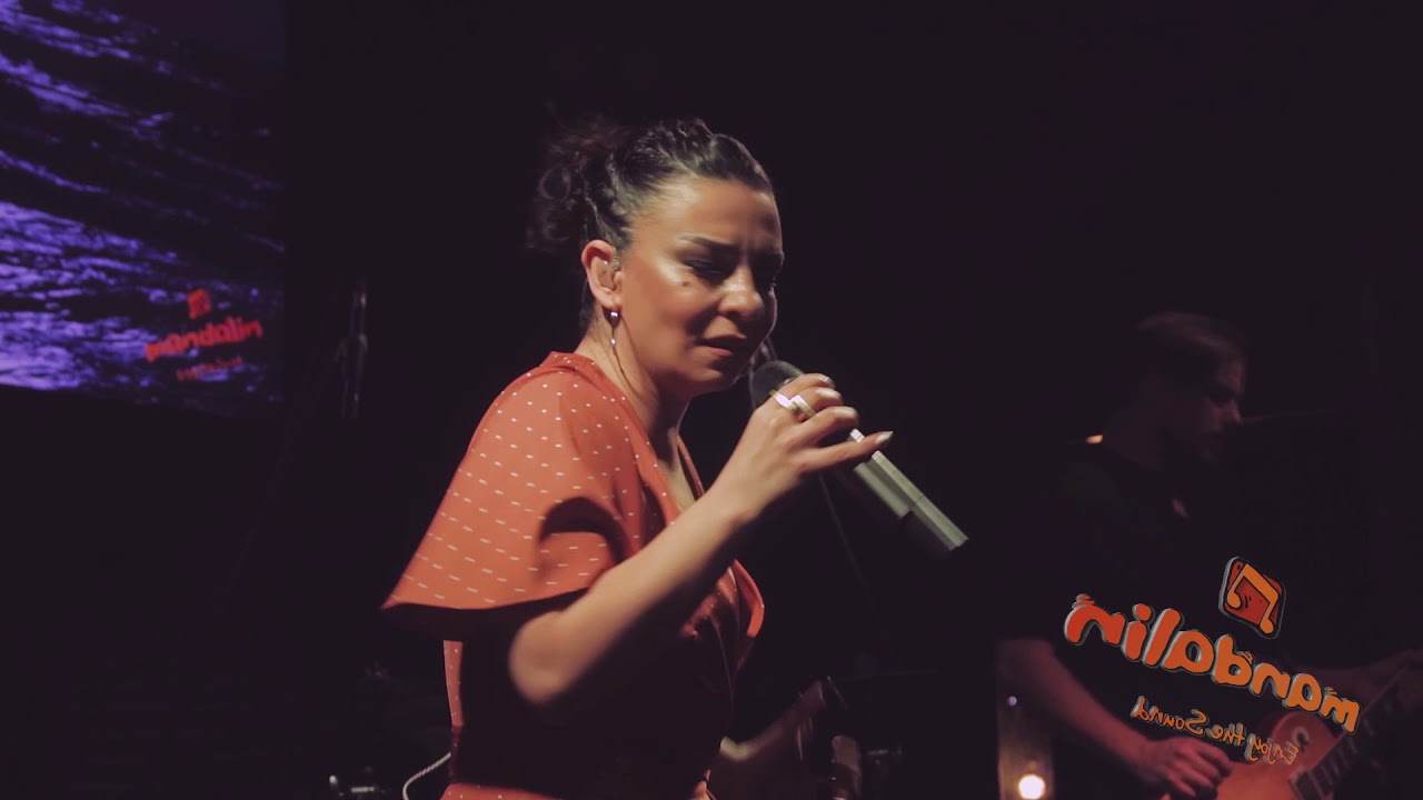 Fatma Turgut - Yalnızlık senfonisi @ Mandalin Bodrum