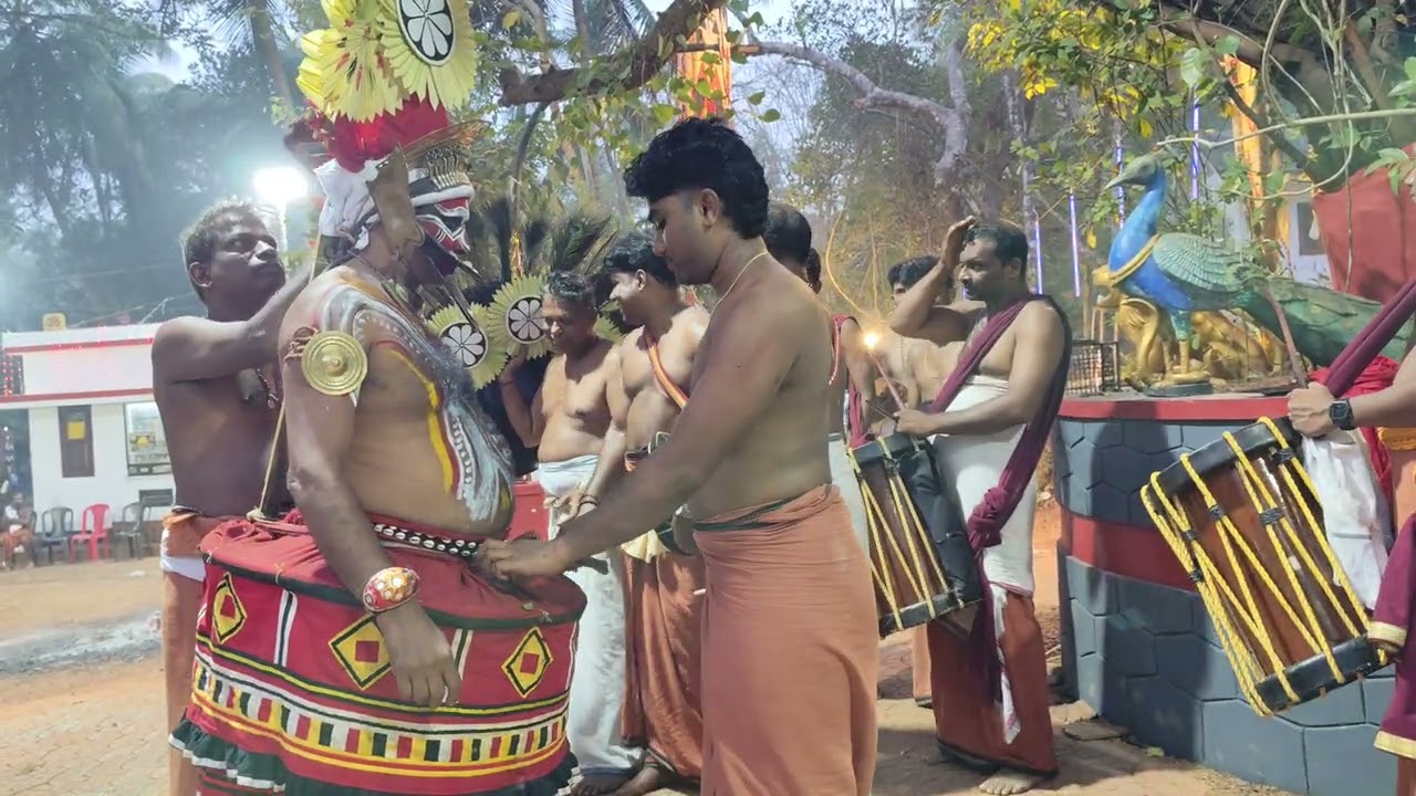 കരുമകൻ  -  കരിവില്ലി തിറ പൊയിൽ ശ്രീ ഭഗവതി കാവ് 2026