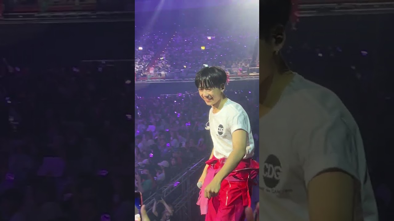 8/3 Ozone 台北小巨蛋-朝著遠得要命的星球起飛、想跟你就這樣靠著越來越近、purple day（近臉拍）