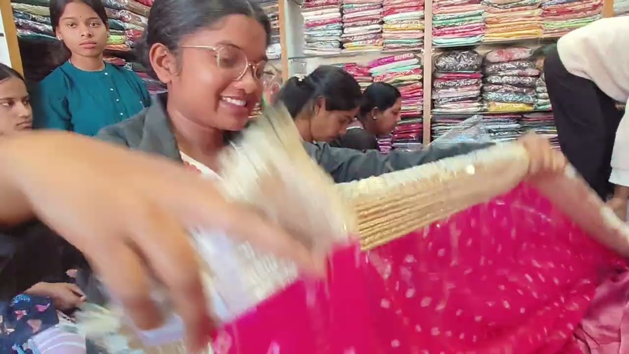 आज हम चले मार्केट करेंगे खुब सारा शॉपिंग 🤗🤗||#और किया बहुत काम 🌶️🌶️बना मिर्ची का अचार #oneyoutub 