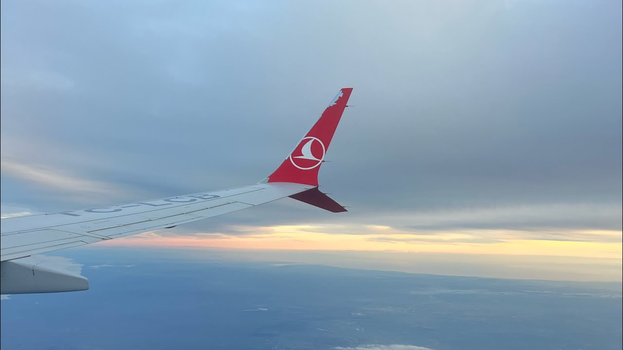 Approach into Istanbul and Depature in Istanbul.