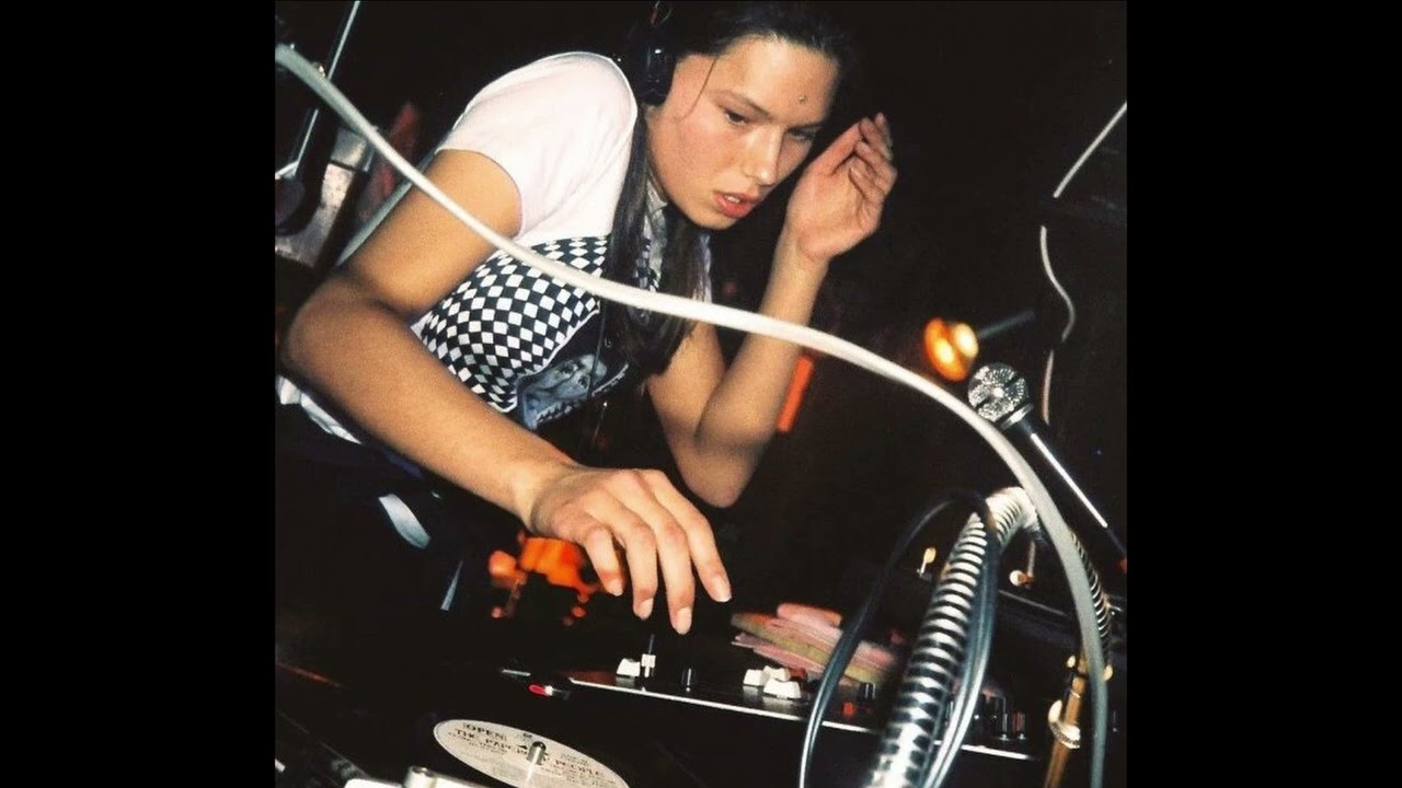 Petit Soldat [slowed]