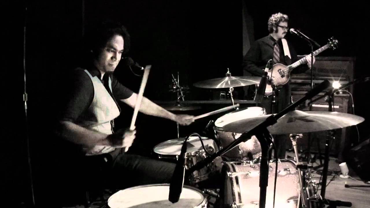 Bailiff - Emptied Out - HearYa Live Session