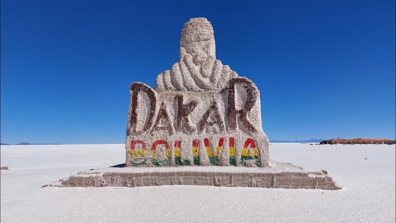Bolivia by drone - Salar de Uyuni, La Paz, Titicaca and more