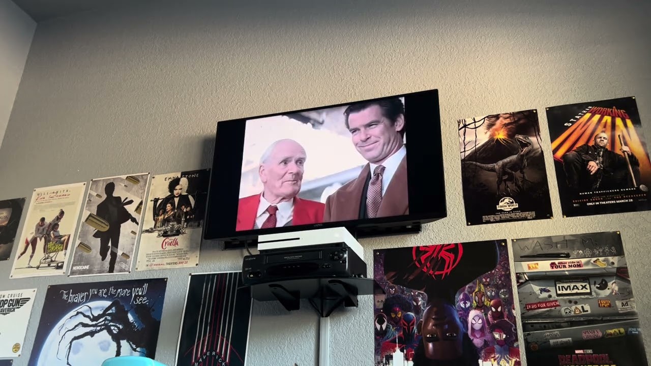 Opening to Die Another Day 2003 DVD