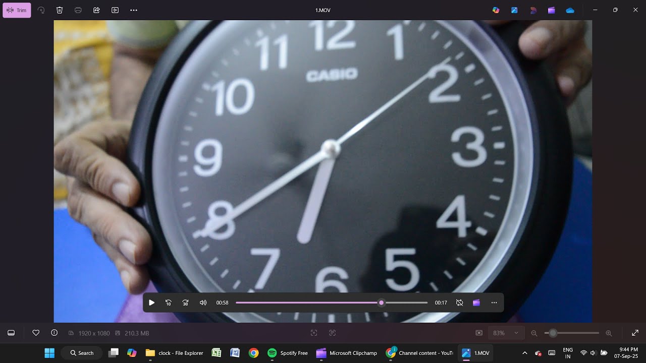 FIXING WALL CLOCK DAMAGED BY LEAKED BATTERY