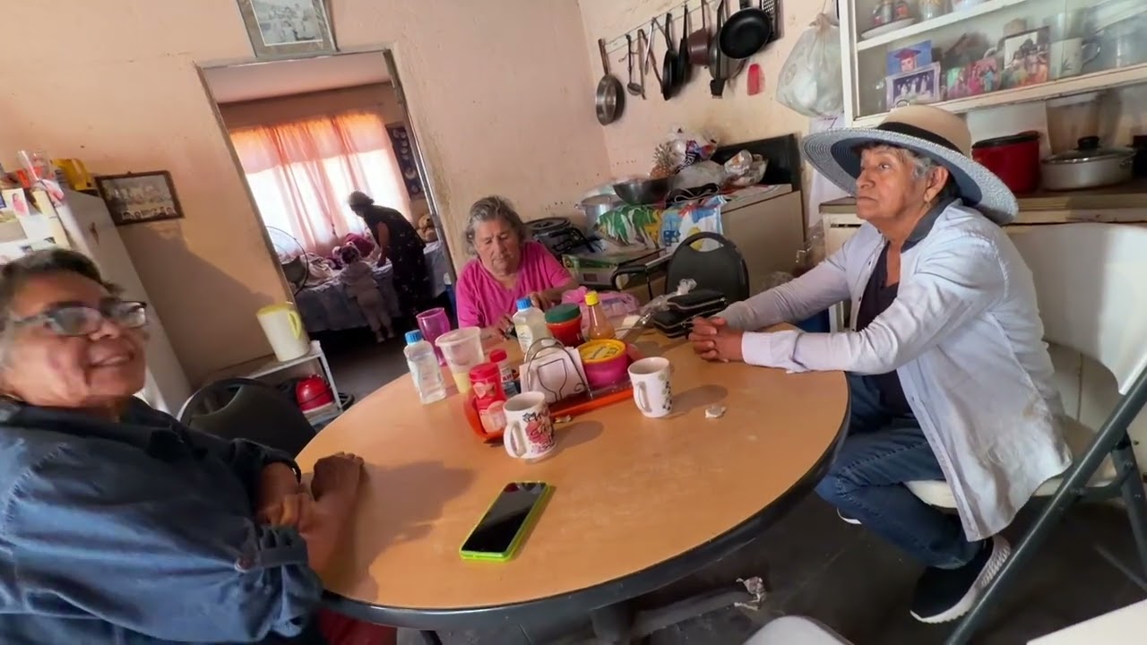 Merce y Rosa Lameda reciben apoyo económico desde el Estado de México canta Libro Abierto