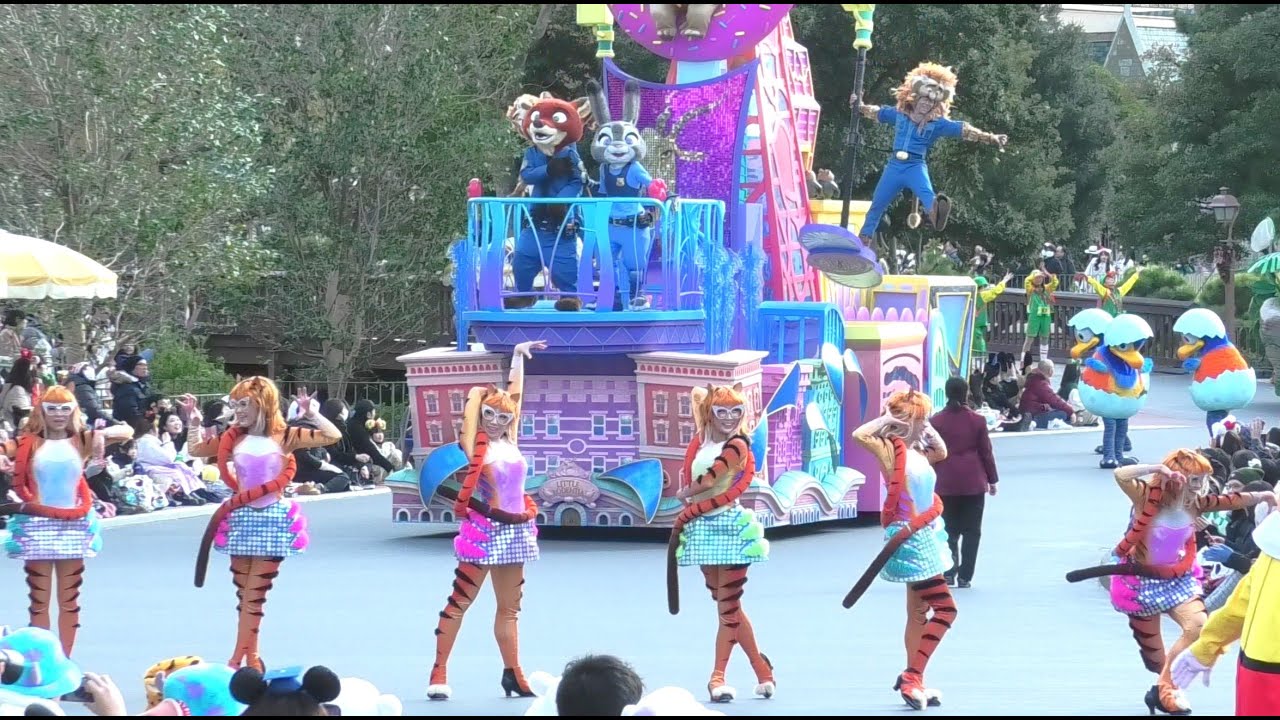 TDL ディズニー・ハーモニー・イン・カラー 2023.12.24 （普通の撮影編）ティガーダさんに冒険隊眼鏡ダさんがいらっしゃったのでしばし通常撮影モードでも参拝！（神ダさん専用撮影モードあります）