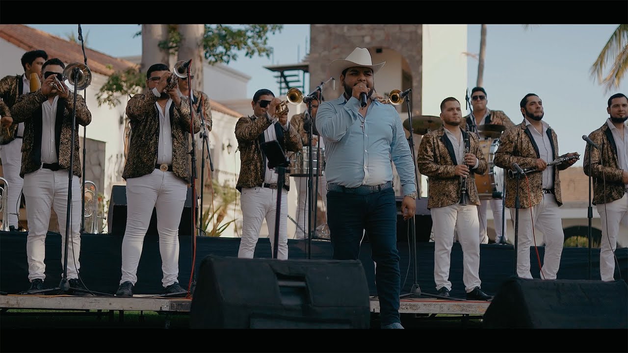 Bota La Bata - (En Vivo) - Panchito Arredondo