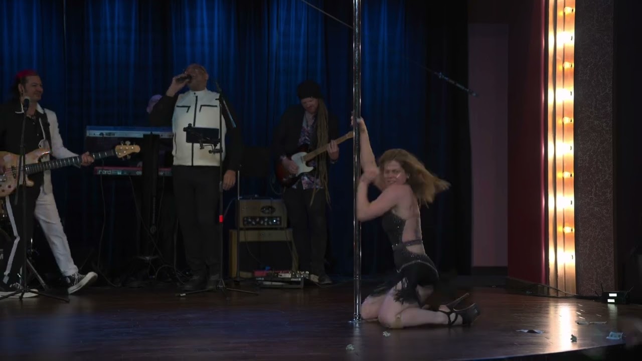 Teddy Swims - Lose Control • Black Tie Gala • Pole heels performance