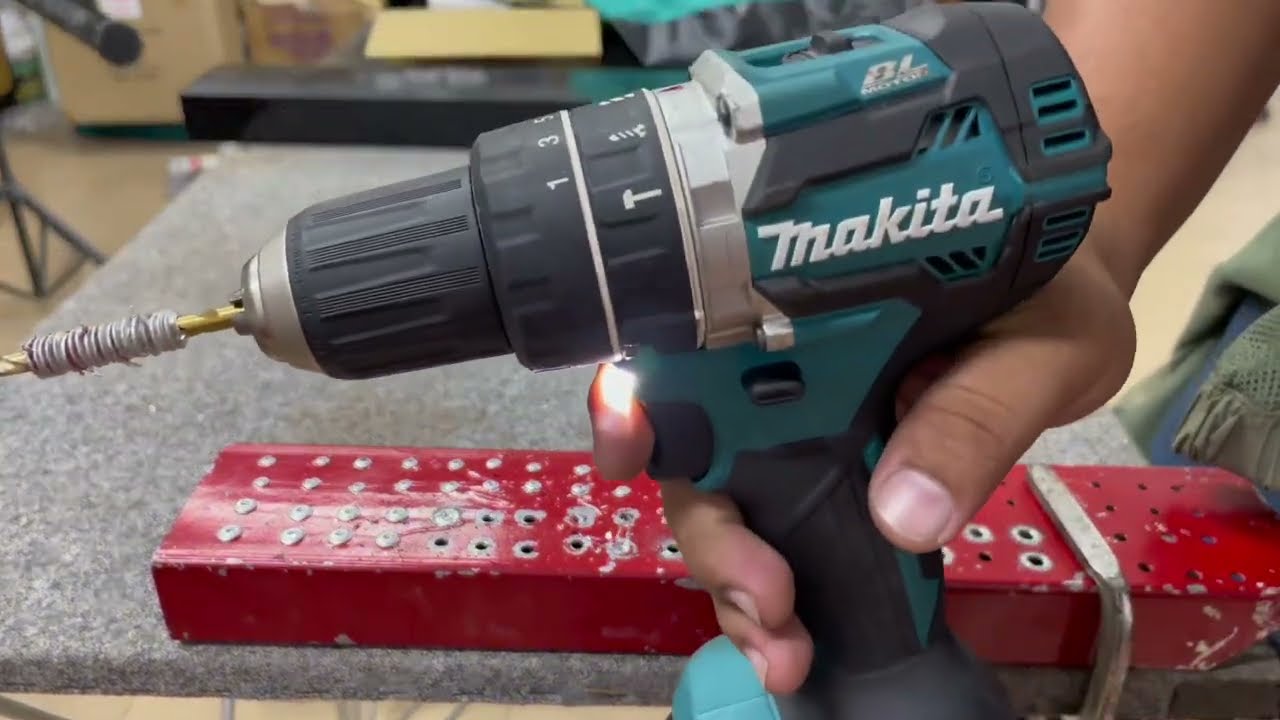 DHP484 Makita Drill #makita #diy #how #trendingshorts #driving 2 December 2024