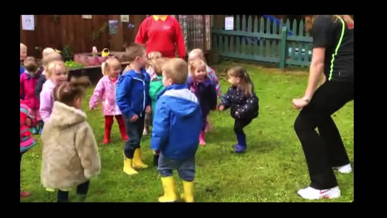 Busy Feet in action
