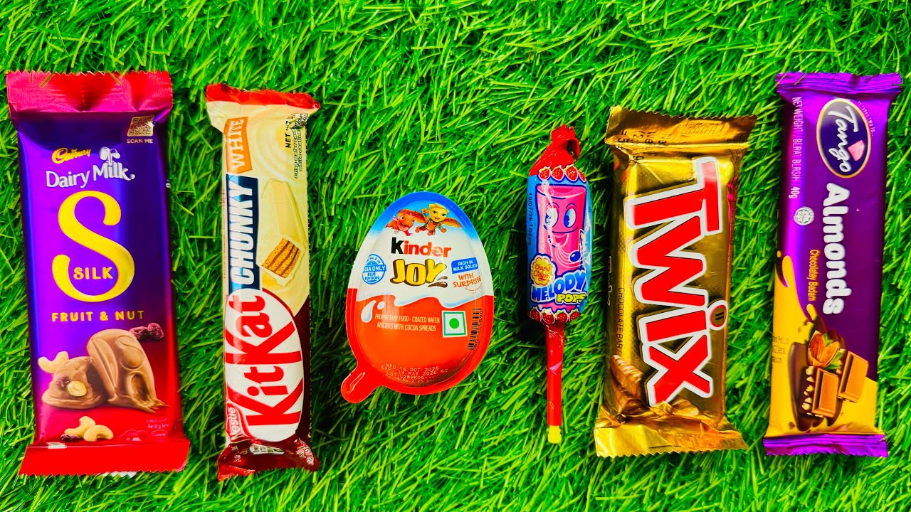 أشهر أنواع الحلوى بتقنية ASMR 🍭 | مصاصات قوس قزح، شوكولاتة، وأصوات فتح علب حلوة